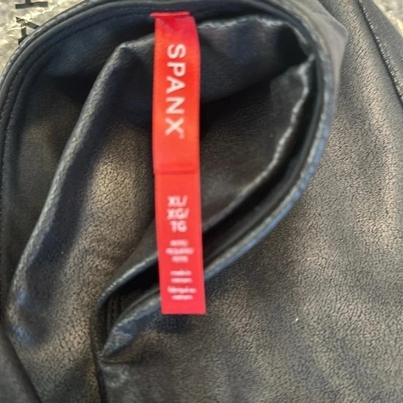 SPANX Faux Leather Leggings NWT, Size XL Petite - Picture 5 of 5